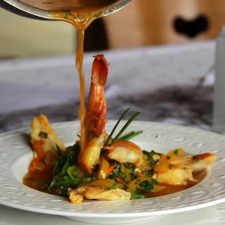 Hotel Dreikoenig & Restaurant Seegourmet Отель 3*
